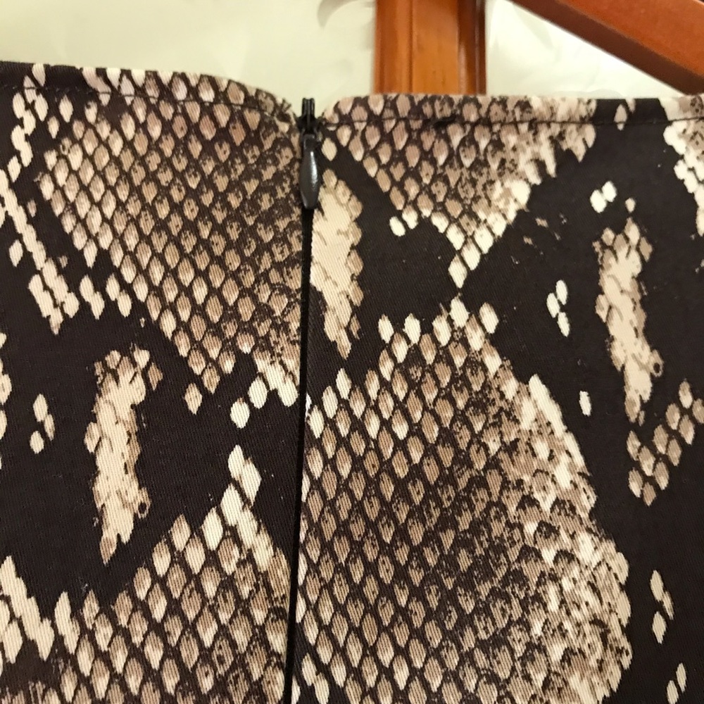 LOVE MOSCHINO Dress - Picture 6 of 10